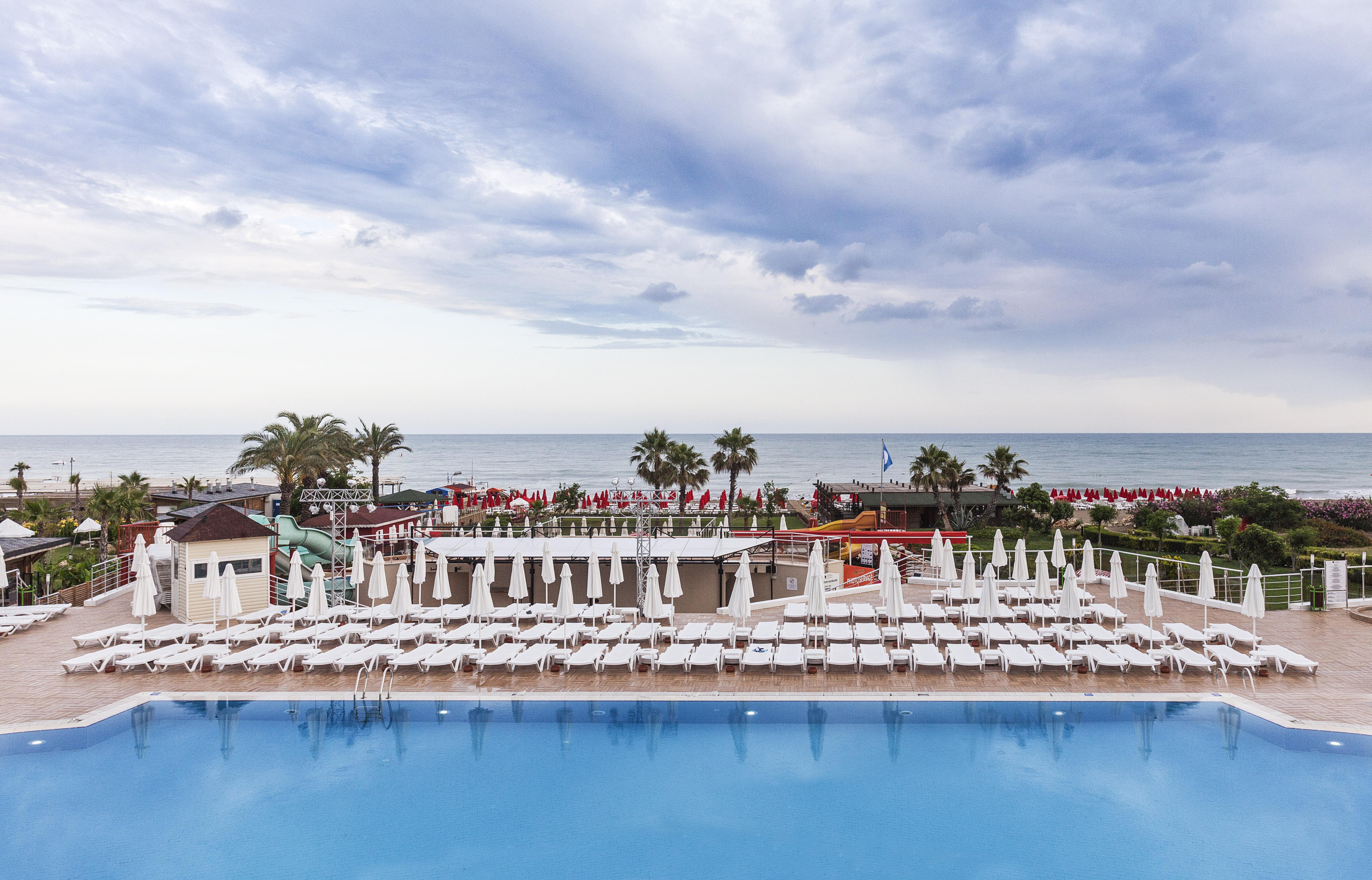 Throne Seagate Belek Hotel Bagian luar foto